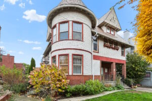 Unique historic home with a turret and red trim. 2233 NW Flanders St APT 9, Portland, OR 97210. Spaces for rent by NWV Group.