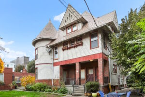 Front view of a charming multi-level house with porch. 2233 NW Flanders St APT 9, Portland, OR 97210. Spaces for rent by NWV Group.